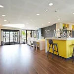 Kyriad Prestige - Palais Des Sports Hotel