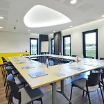 Kyriad Prestige - Palais Des Sports Hotel