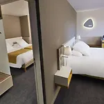 Hotel Kyriad Prestige - Palais Des Sports Pau
