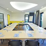 Hotel Kyriad Prestige - Palais Des Sports Pau