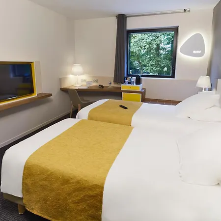 Hotel Kyriad Prestige - Palais Des Sports