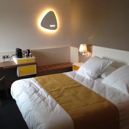 Kyriad Prestige - Palais Des Sports 4* Pau