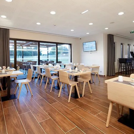 Hotel Kyriad Prestige - Palais Des Sports Pau