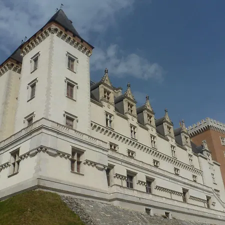 Kyriad Prestige - Palais Des Sports Hotel Pau
