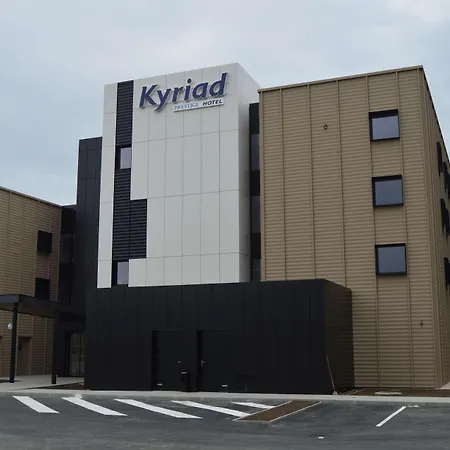 Kyriad Prestige – Palais Des Sports 4*