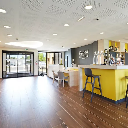 Kyriad Prestige – Palais Des Sports Hotel