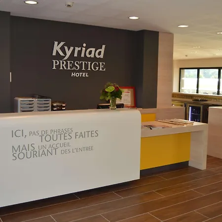 Hotel Kyriad Prestige - Palais Des Sports 4*