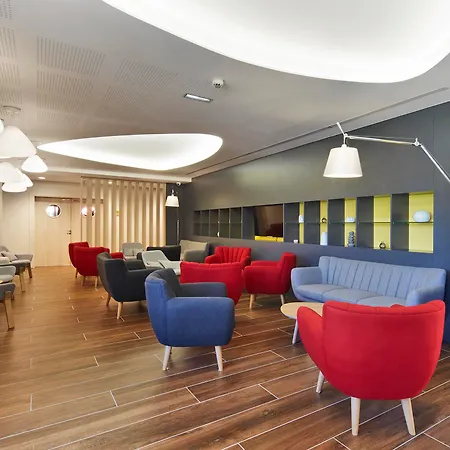 Kyriad Prestige - Palais Des Sports