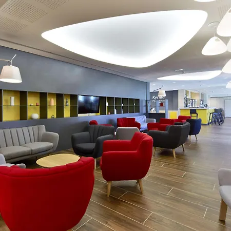 Kyriad Prestige - Palais Des Sports Hotel 4*