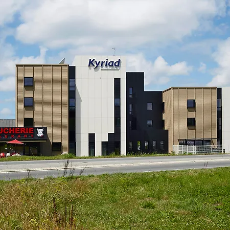 Kyriad Prestige - Palais Des Sports Pau