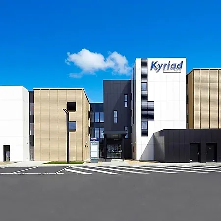 Kyriad Prestige - Palais Des Sports 4*
