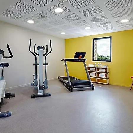 Hotel Kyriad Prestige - Palais Des Sports 4*