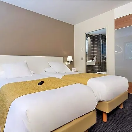 Kyriad Prestige - Palais Des Sports فندق