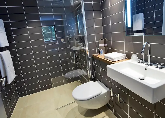 Kyriad Prestige - Palais Des Sports