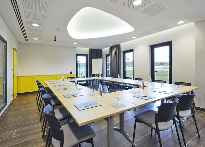 Kyriad Prestige - Palais Des Sports Ξενοδοχείο