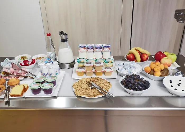 Kyriad Prestige - Palais Des Sports 4*