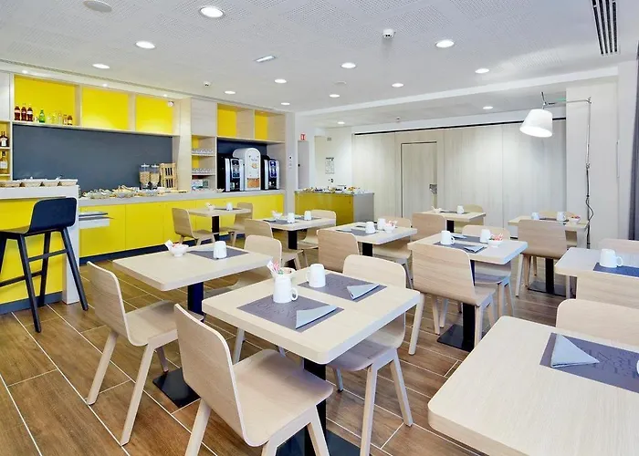 Kyriad Prestige - Palais Des Sports